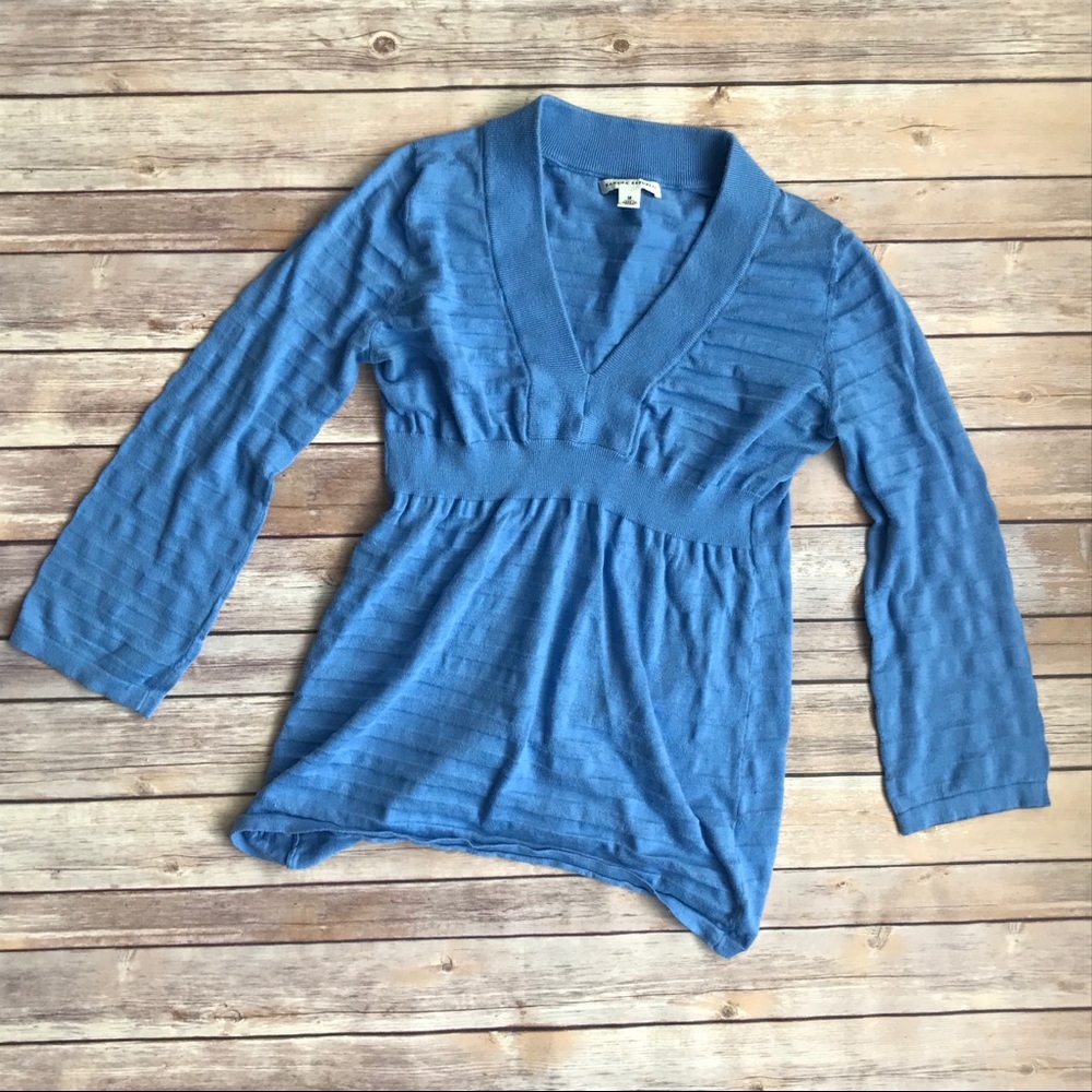 Banana Republic Striped Blue Top - Picture 1 of 6